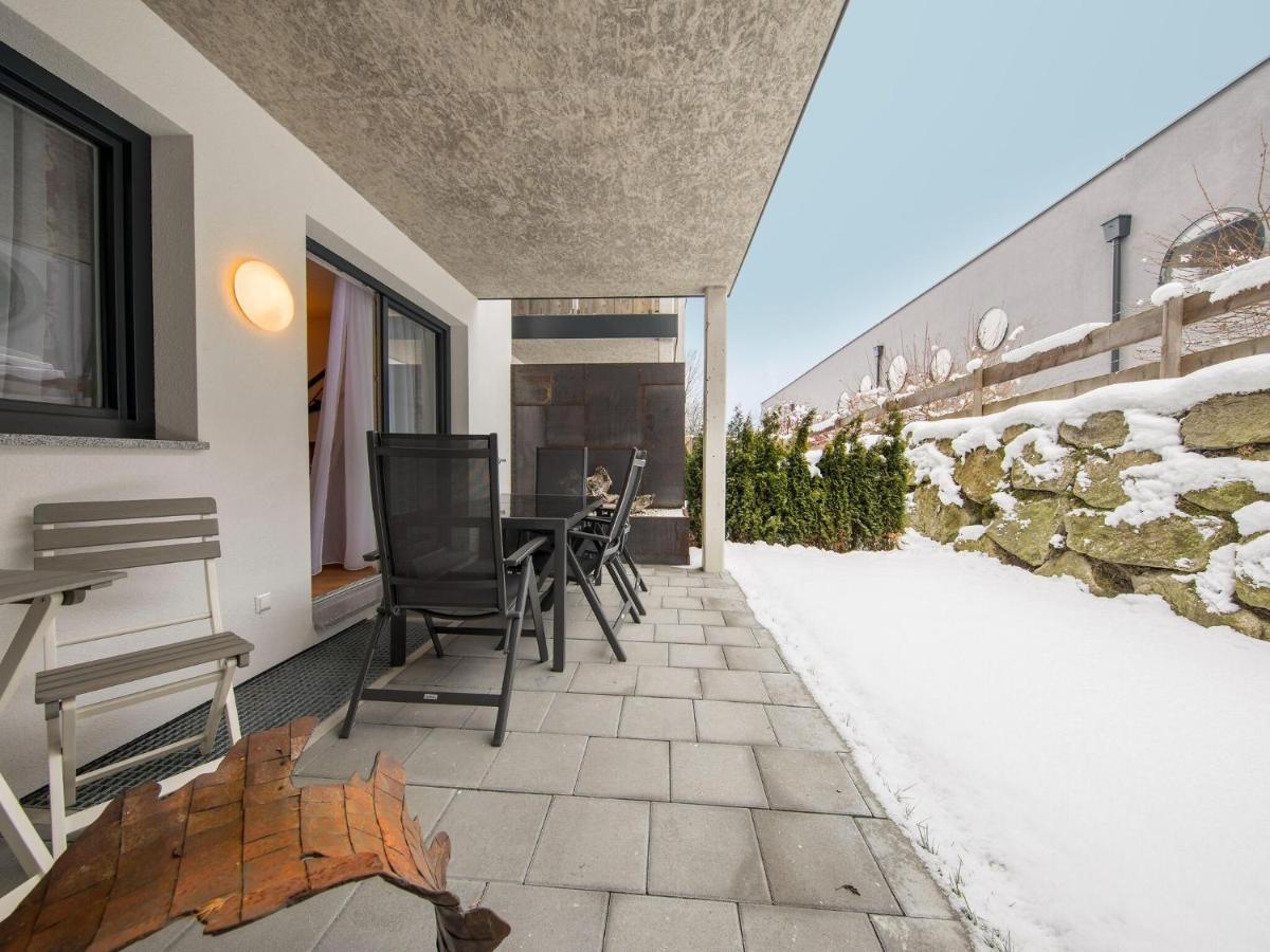Apartment In Neukirchen With A Carport Neukirchen am Großvenediger Esterno foto